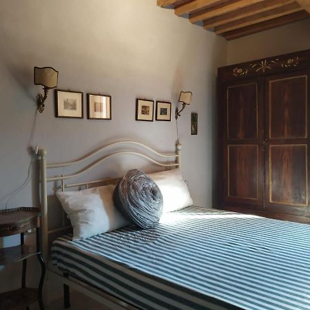 Vila Borgo Antico Lari Exteriér fotografie