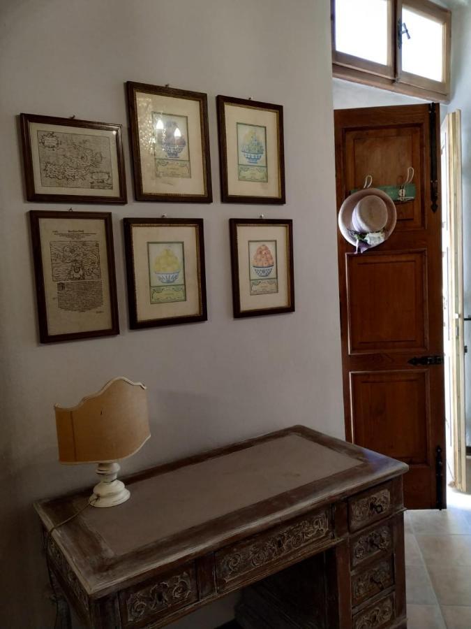Vila Borgo Antico Lari Exteriér fotografie