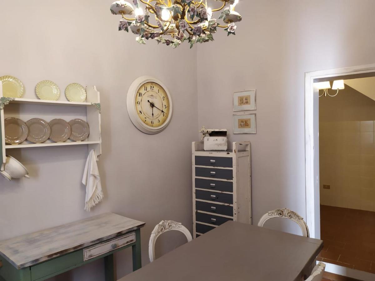 Vila Borgo Antico Lari Exteriér fotografie
