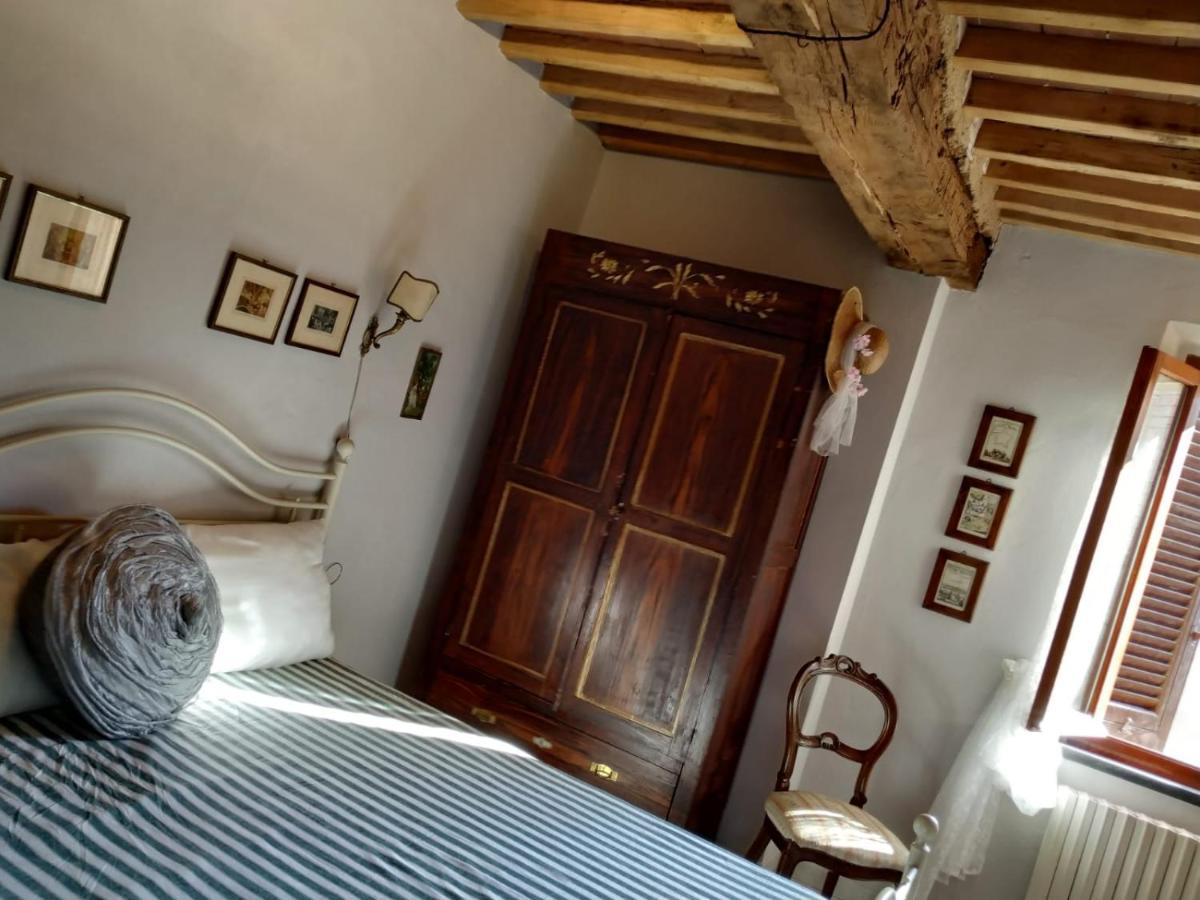 Vila Borgo Antico Lari Exteriér fotografie
